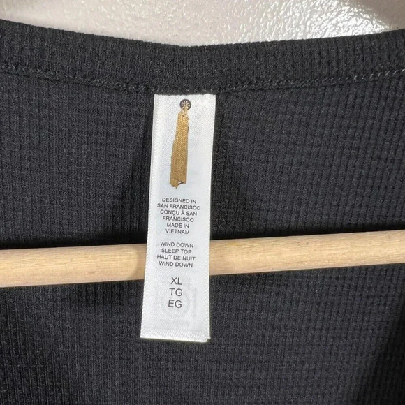 Athleta Wind Down Sleep Top Size XL Black Waffle Knit Henley Lounge Comfy - Picture 4 of 12